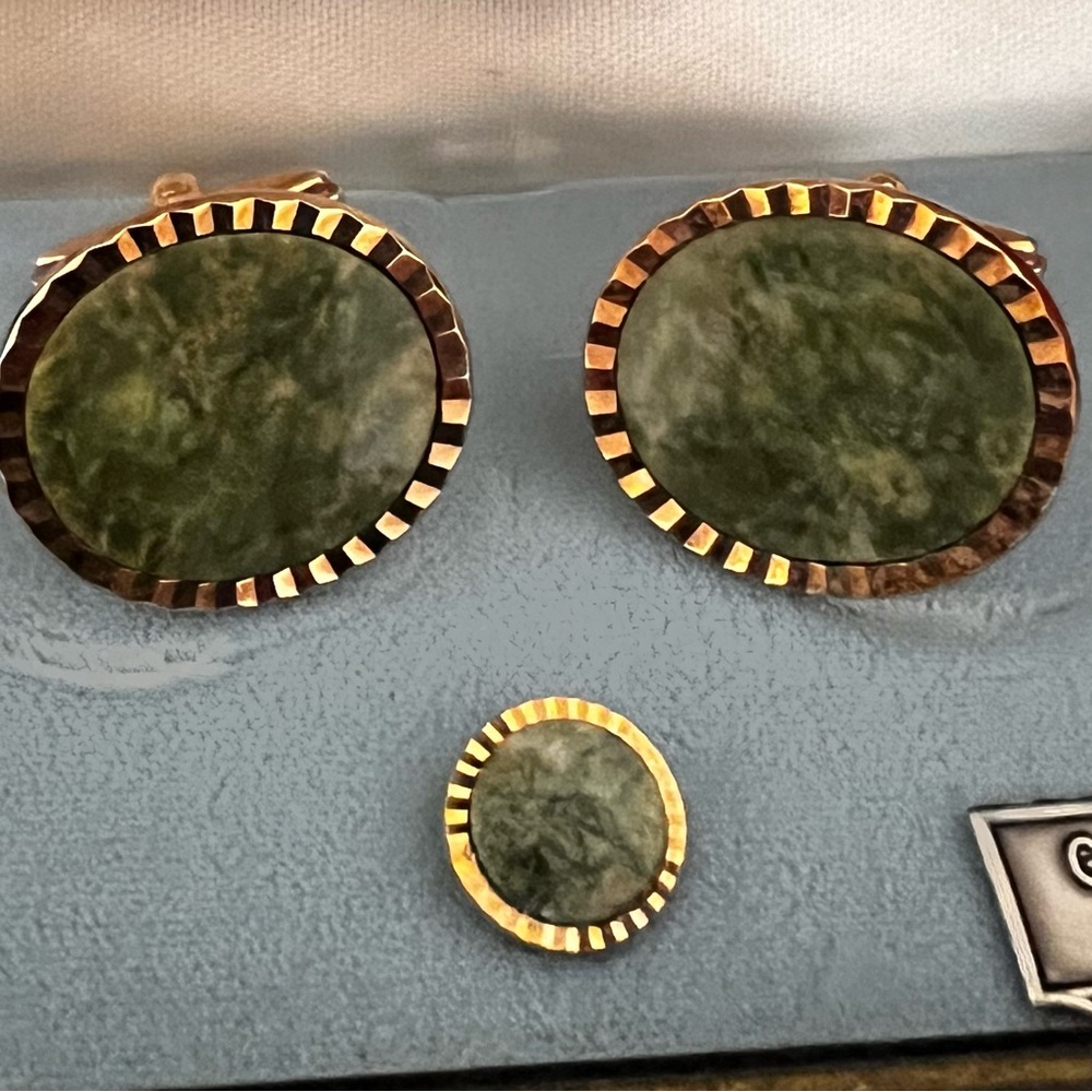 Genuine Jade Gold Cufflinks & Tie Tack